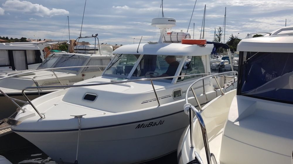 slider 4 Beneteau Antares 710